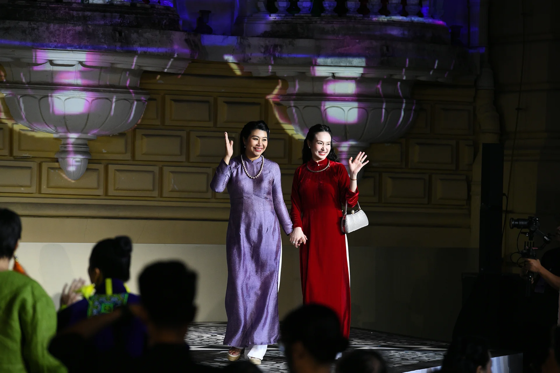 Singer Tuan Hung and Wife Huong Baby Shine as Vedettes in Captivating Fashion Runway
