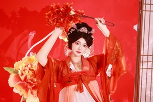 Artistic Portraits: KaiLin Jiang in YiTuYu Art Language Vol.5711 - image 1
