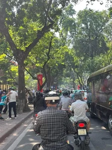 Autumn Romance on Phan Dinh Phung Street in Hanoi - image 2