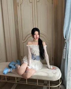 K-pop Visuals and Records: Blackpink, BabyMonster, NewJeans, and Enhypen - image 4