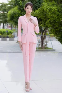 Miss Cao Bang Luong Thuy Linh: From Beauty Queen to CEO Style - image 3