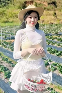 Elegant Ladylike Fashion Secrets: How to Style Like a Modern Princess Inspired by Lo Lem - image 4
