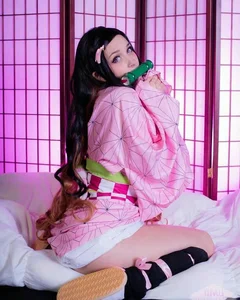 Ultimate Anime Cosplay Gallery: 99+ Captivating and Charismatic Looks - image 12