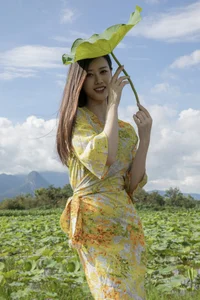 Stunning Visuals in YiTuYu Art Language Vol.5214 Featuring the Captivating Chenaling_cl - image 5