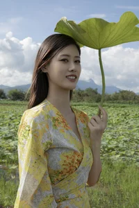 Stunning Visuals in YiTuYu Art Language Vol.5214 Featuring the Captivating Chenaling_cl - image 13