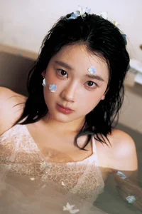 Elegant Visuals: YiTuYu Art Language Vol.6927 Featuring To Xiao Bei - image 4
