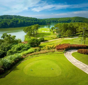 Trang An Golf & Resort: A Luxury Sporting Destination in Ninh Binh - image 2