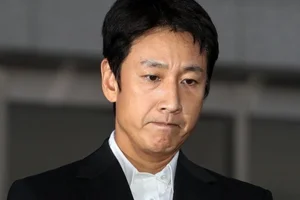 Oscars 2024 Highlights: Oppenheimer Triumphs and Emotional Tribute to Lee Sun Kyun - image 2