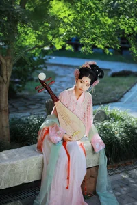 YiTuYu Art Language Vol.8029 Featuring Jiu Niang Yuan Zi Artistic Portrait Collection - image 3