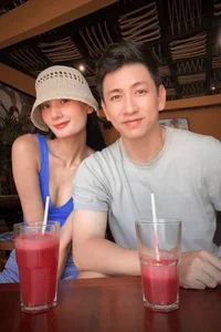 Nostalgic Appearance: Vo Thu Ha of Tik Tik Tak Group Spotted in Rare Outing - image 10