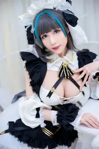 Coser Tomoyo-chan as Azur Lane's Cheshire: Captivating charm and sweet allure. - image 12