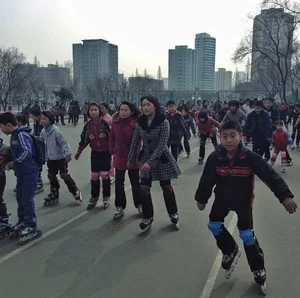 Rare Glimpse Into Daily Life in North Korea: Pyongyang’s Deepest Subways and Rural Landscapes - image 8