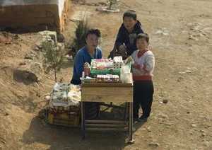 Rare Glimpse Into Daily Life in North Korea: Pyongyang’s Deepest Subways and Rural Landscapes - image 5