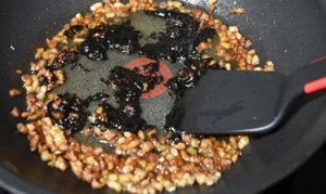 How to Make Authentic Korean Black Bean Noodles at Home - image 8