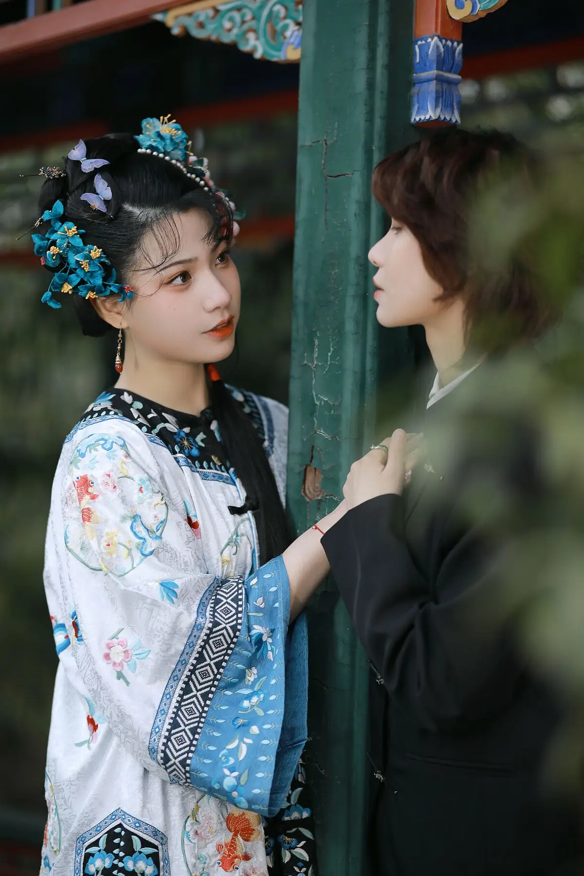 YiTuYu Vol.8634 A Ming: Captivating Ancient Beauty & Intimate Gaze