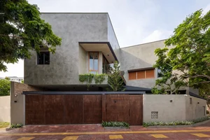 Innovative Concrete Architecture: A Unique Home Design for the Climate of Phan Rang - image 3