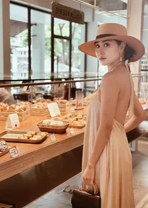 Iconic Vietnamese Actress Captivates in Elegant Backless Fashion Gallery - image 7