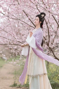 YiTuYu Art Language Vol.6800: The Artistic Expression of Ren Jian Yue-su Chen - image 7