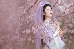 YiTuYu Art Language Vol.6800: The Artistic Expression of Ren Jian Yue-su Chen - image 0