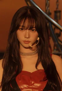 Stunning Beauty Nominated for World’s Most Beautiful Faces After Raising 889 Billion VND - image 6