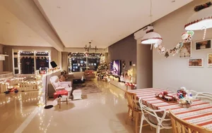 Transform Your Home Into a Festive Palace: Luxurious Christmas Decorating Ideas and Trends - image 11