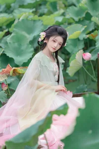 YiTuYu Art Language Vol.9556 Chi Yan Zai Zhe Li Aesthetic Photo Gallery - image 12