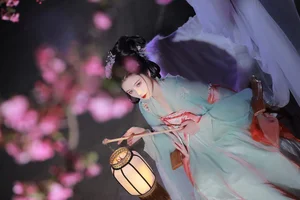 YiTuYu Art Language Vol.4699: Artistic Expressions with Model Wu Sui - image 7