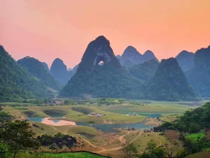 Discovering Mat Than Nui: The Breathtaking ‘Eye of the Mountain’ in Cao Bang - image 7
