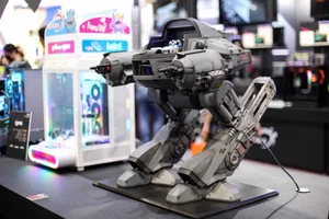 Unique Custom PC Builds: Where High-Tech Engineering Meets Artistic Design - image 3