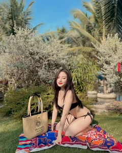 Captivating Portraits of Vietnamese Model NH Quynh Trang - image 3
