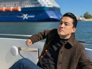 The Legacy of 'Anh Hai' Lam Truong: Three Decades of V-Pop Excellence - image 1