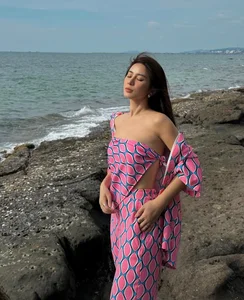 Former Miss Audition Stuns Fans with a Bold Style Evolution and Radiant New Look - image 3