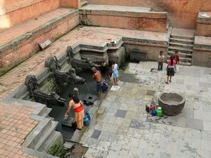 Bí ẩn hệ thống cung cấp nước cổ xưa 1.600 năm tuổi tại Nepal - image 1