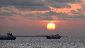 Escape the City: Hunting the Serene Sunset in Vung Tau - image 7