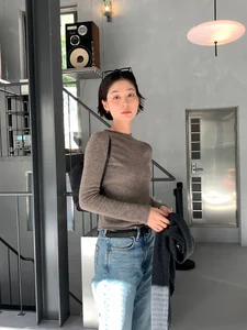 How to Style Jeans for a Luxurious and High-End Aesthetic in 2026 - image 3