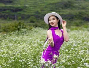 Elegant Visual Arts: YiTuYu Art Language Vol.4750 with Model Lu Lu - image 6