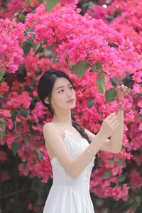 Contemporary Portraiture Excellence: YiTuYu Art Language Vol.4442 Featuring Han Han - image 9