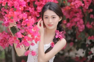Contemporary Portraiture Excellence: YiTuYu Art Language Vol.4442 Featuring Han Han - image 3