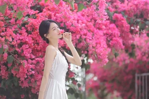 Contemporary Portraiture Excellence: YiTuYu Art Language Vol.4442 Featuring Han Han - image 1