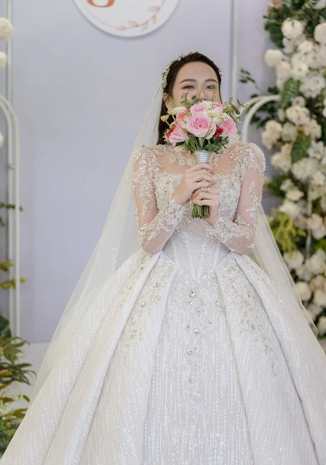 Stunning Wedding: Kim Oanh and Model Vu Tuan Viet Celebrate in Hai Duong
