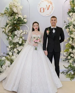Stunning Wedding: Kim Oanh and Model Vu Tuan Viet Celebrate in Hai Duong - image 4