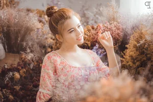 Elegant Beauty: Stunning Vietnamese Girl Portrait Collection Pack 19 - image 89