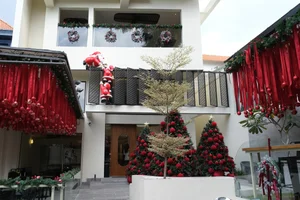 Charming Villa Cafes in Saigon: The Ultimate Christmas Check-in Destinations - image 3