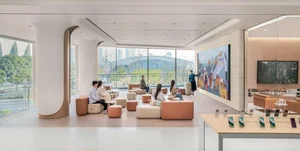 Inside the Stunning Huawei Flagship Store: A Fusion of Tech and High-End Design - image 0