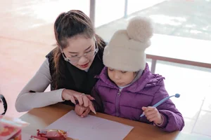 Duyen Dang Ngoai Thuong 2023: A Heartwarming Charity Journey to Lang Son Children's Village - image 0