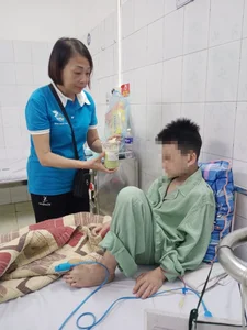 Community Solidarity: Free Housing Offered to Victims of the Tragic Khuong Ha Mini Apartment Fire - image 12