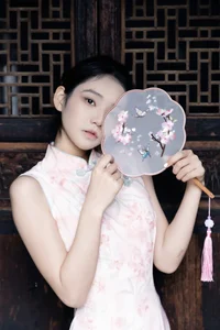 Fluid Elegance: [Yituyu] Water Painting Artistic Portrait Gallery - image 6