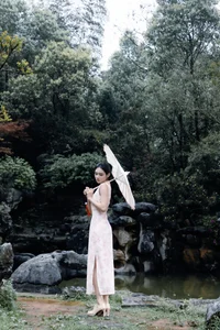 Fluid Elegance: [Yituyu] Water Painting Artistic Portrait Gallery - image 9