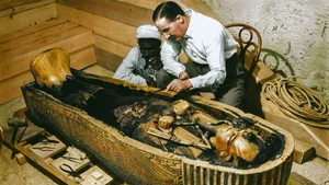 Unveiling the Secrets of Tutankhamun: Experts Shocked by Unimaginable Findings Inside the Tomb - image 7