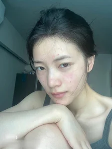 5 Common Skincare Mistakes That Are Actually Ruining Your Complexion - image 0